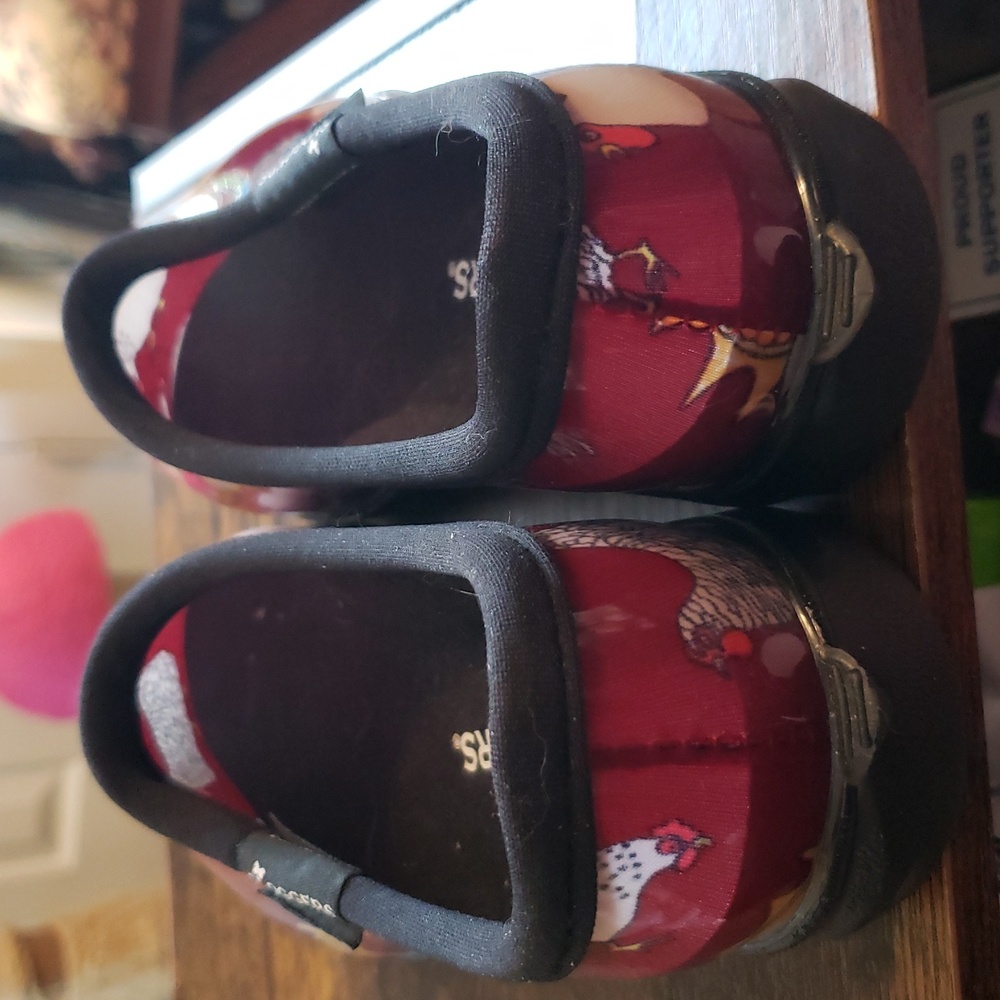 Sloggers Waterproof Rain and Garden Red Barn Chicken Print Clogs - Picture 11 of 12